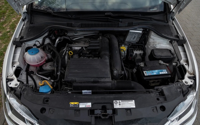 Seat Ibiza cena 32900 przebieg: 87395, rok produkcji 2016 z Piwniczna-Zdrój małe 106